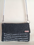 Cartera de rafia